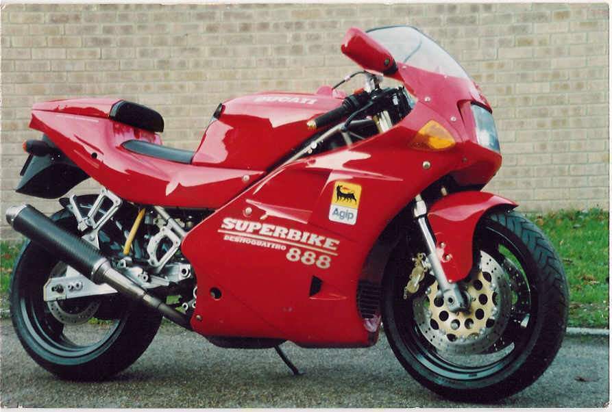 Ducati 888 Strada technical specifications